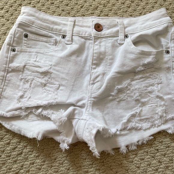 White jean shorts - Picture 2 of 2